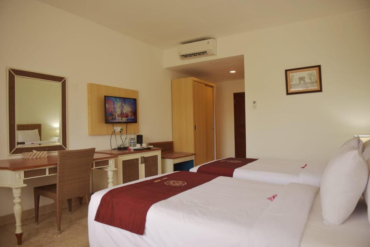 Puri Lovina Otel Dış mekan fotoğraf