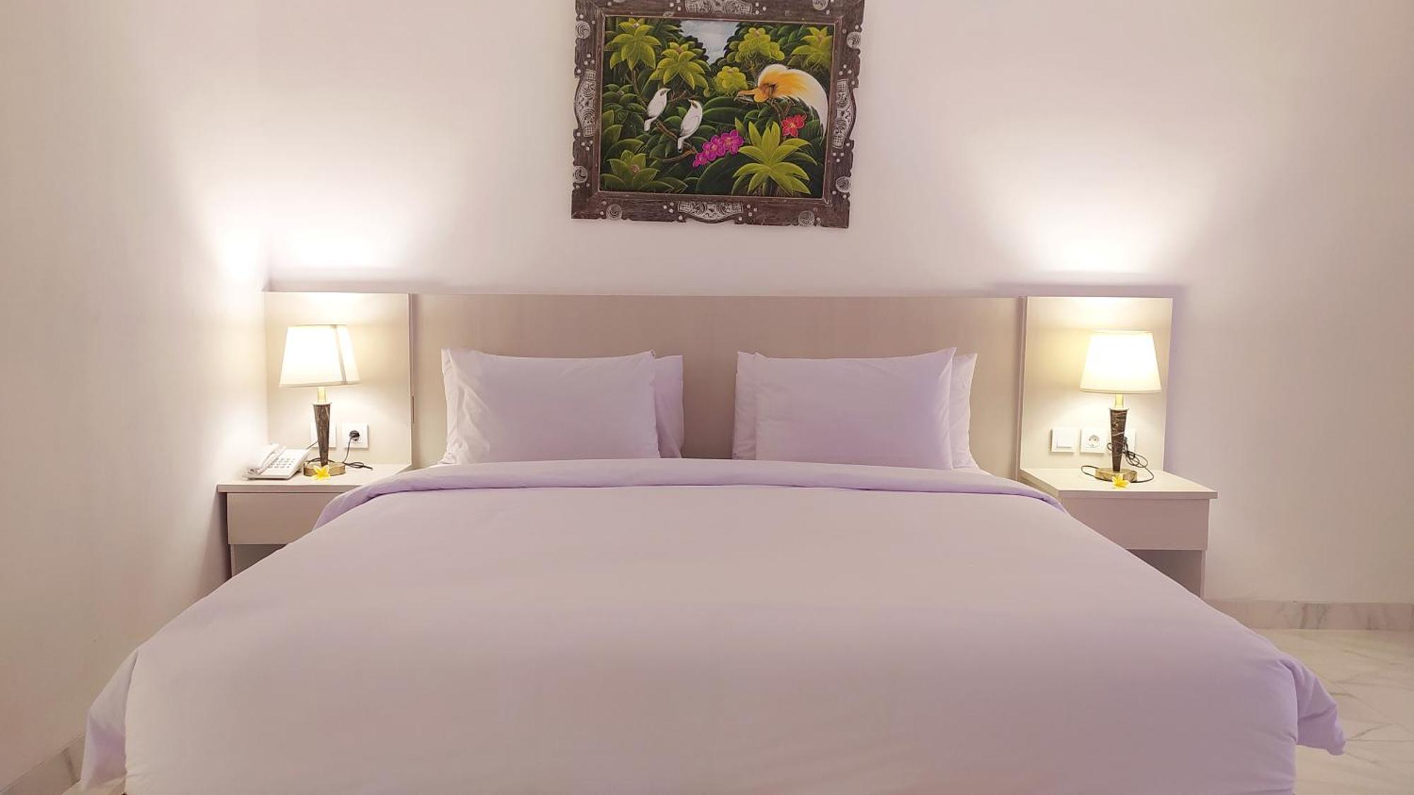 Puri Lovina Otel Dış mekan fotoğraf