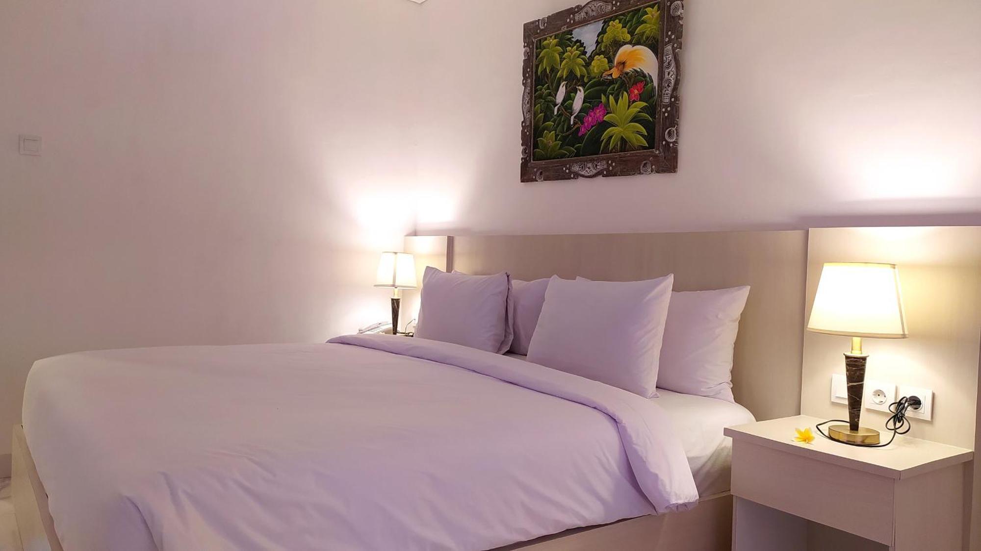 Puri Lovina Otel Dış mekan fotoğraf