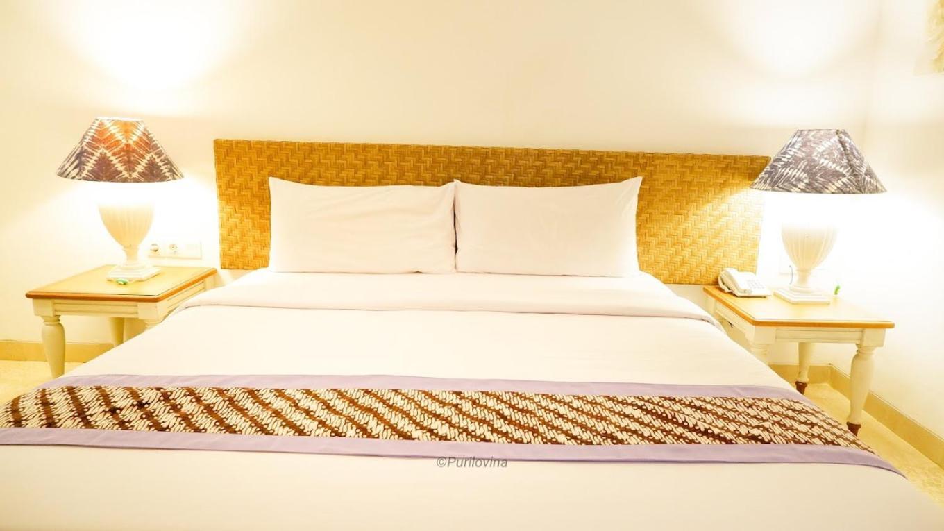 Puri Lovina Otel Dış mekan fotoğraf