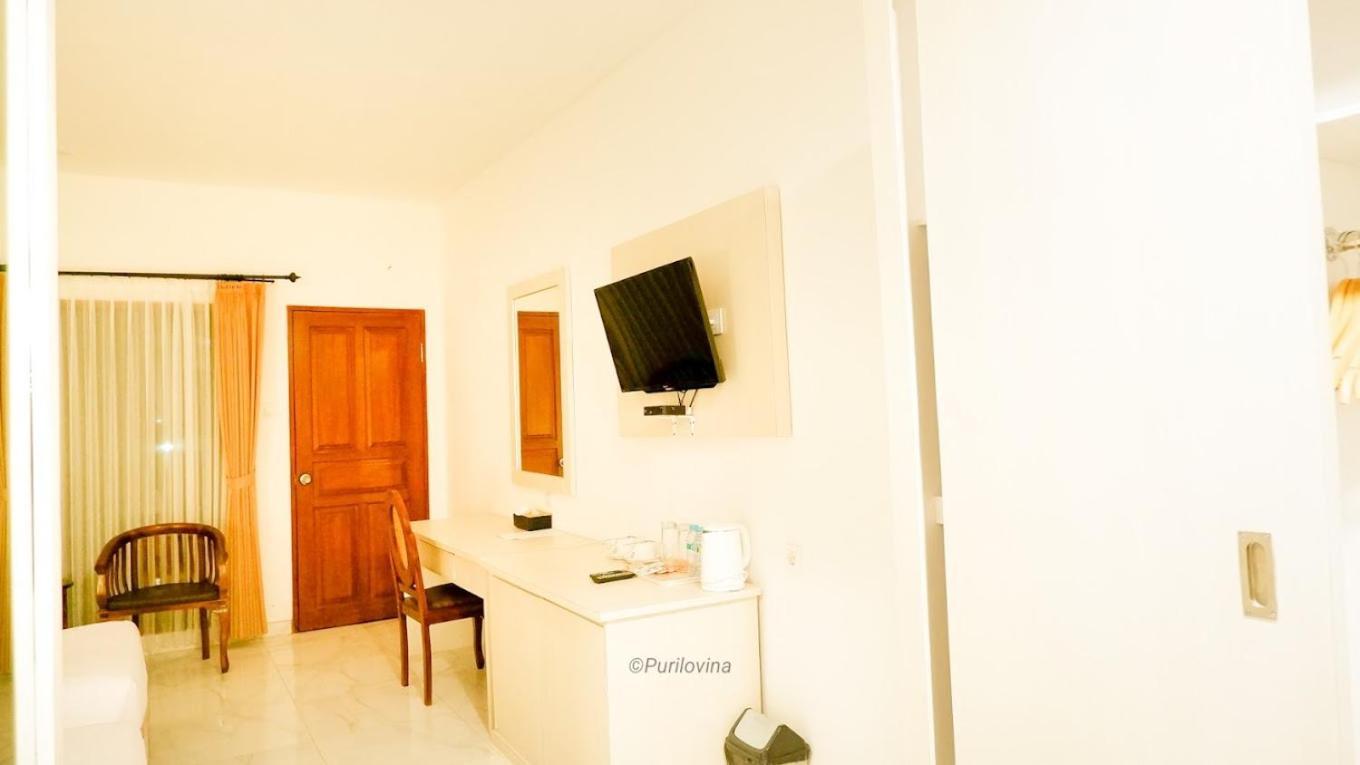 Puri Lovina Otel Dış mekan fotoğraf