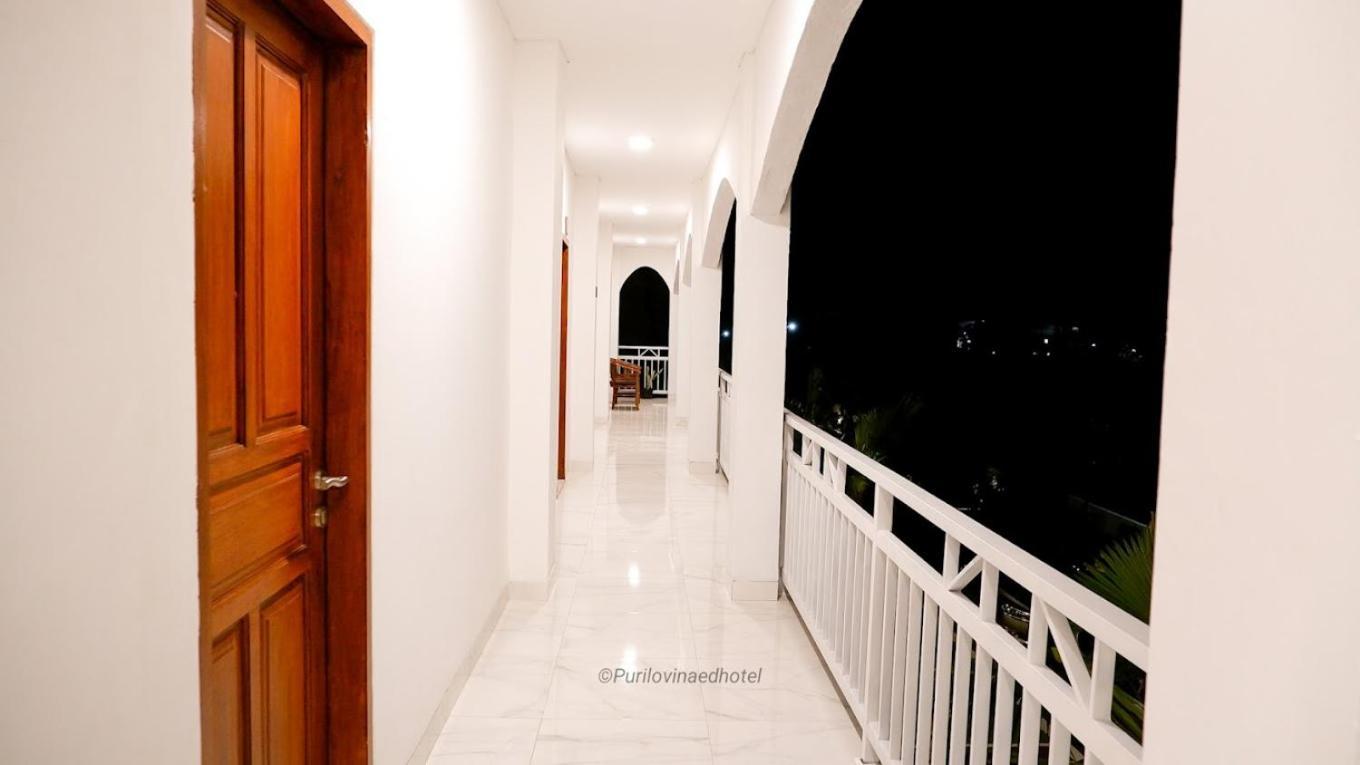 Puri Lovina Otel Dış mekan fotoğraf